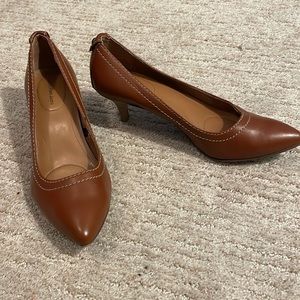 Kitten heels. Size 8